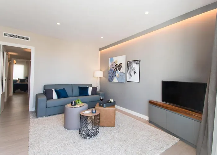 Apartamento Spaces Seaside Flat- 4 Bedroom, 2 Bathroom, Terrace, Near