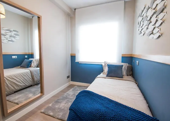 Spaces Seaside Flat- 4 Bedroom, 2 Bathroom, Terrace, Near