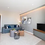 Apartamento Spaces Seaside Flat- 4 Bedroom, 2 Bathroom, Terrace, Near